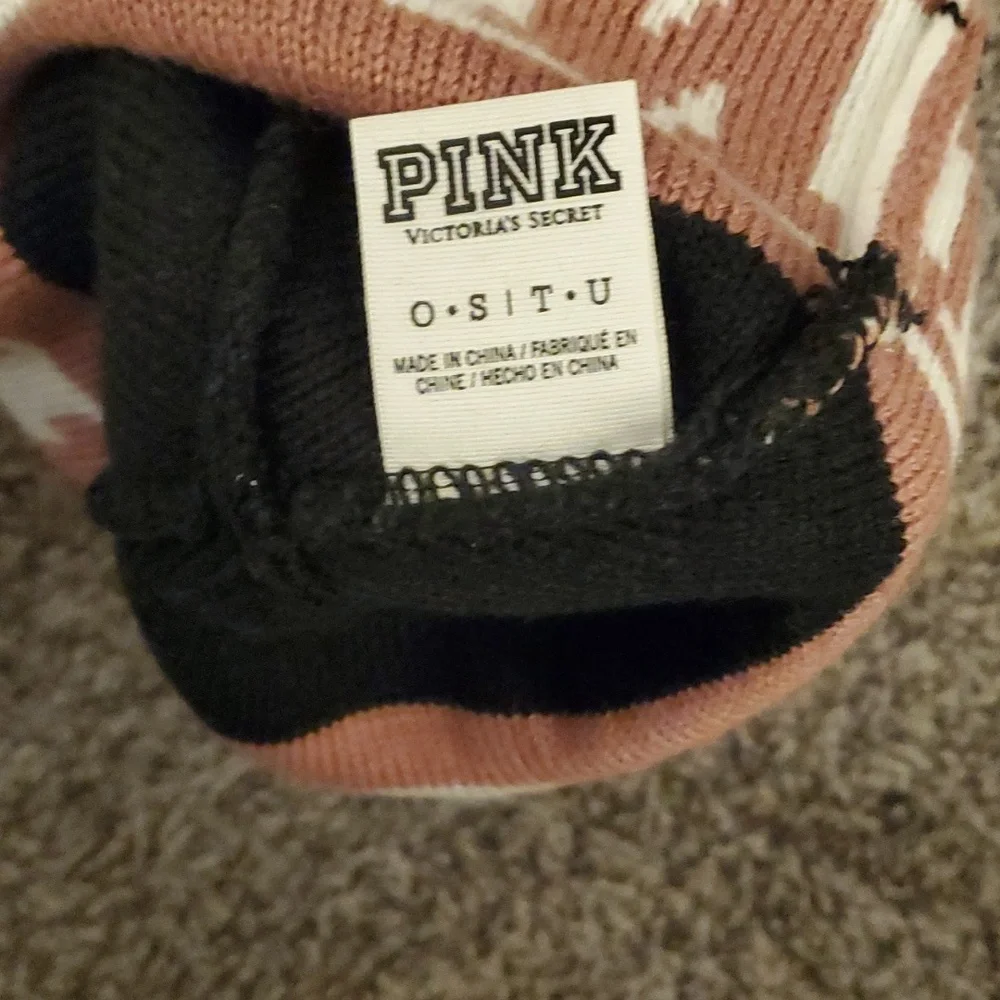 Pink hat - Picture 3 of 3
